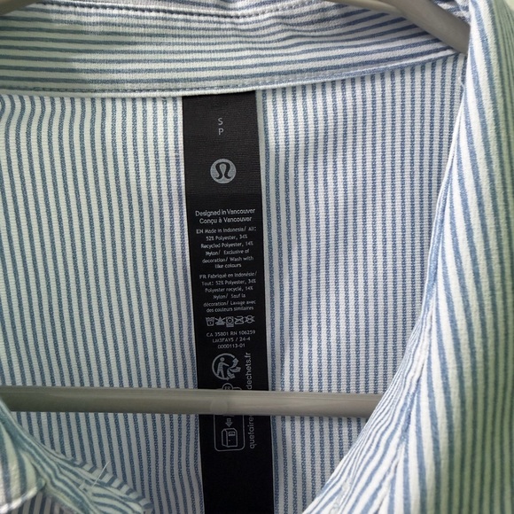 Lululemon Athletica Men's Inline Stripe White/Blue Striped Dress Shirt Small - Picture 2 of 3